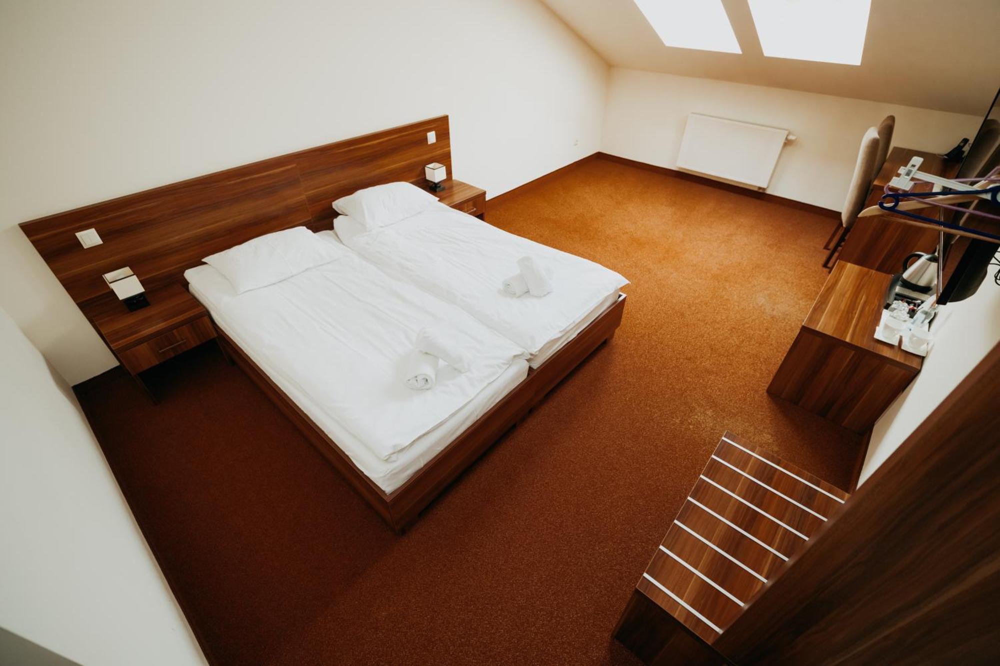 Noclegi - Apartamenty Zolynianka ภายนอก รูปภาพ